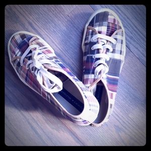 Tommy Hilfiger plaid canvas shoes